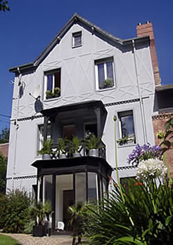 Le Gite de la Villa 158  à Pourville sur Mer. Vous découvrirez la vue sur mer dans le salon du gite.